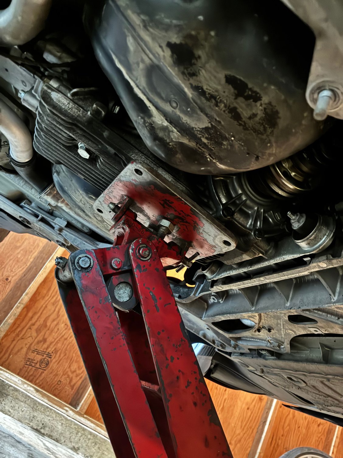Jack under the diff