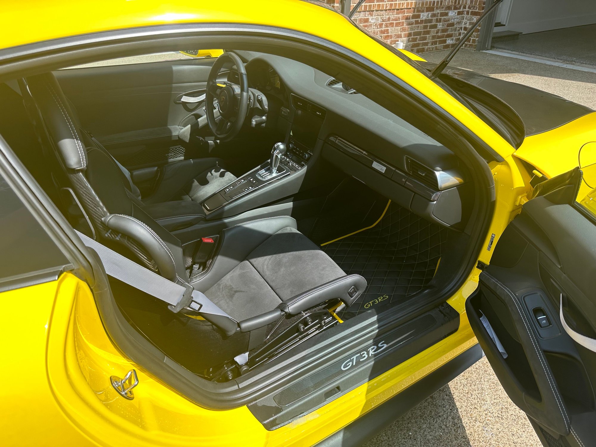 2019 Porsche 911 - 2019 GT3RS 991.2 w/WP - Used - VIN WP0AF2A98KS165765 - 4,500 Miles - 6 cyl - 2WD - Automatic - Coupe - Yellow - Brentwood, TN 37027, United States