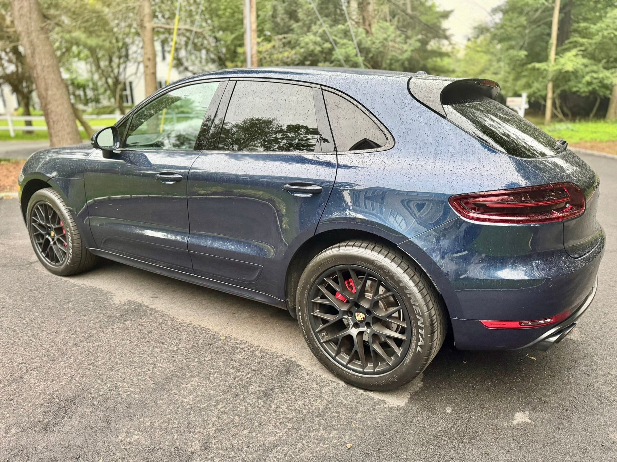 2017 Porsche Macan - 2017 Porsche Macan GTS | 96,750 miles | Full Life-to-Date Service History Available - Used - VIN WP1AG2A54HLB54841 - 96,750 Miles - 6 cyl - AWD - Automatic - SUV - Blue - Greenwich, CT 06830, United States