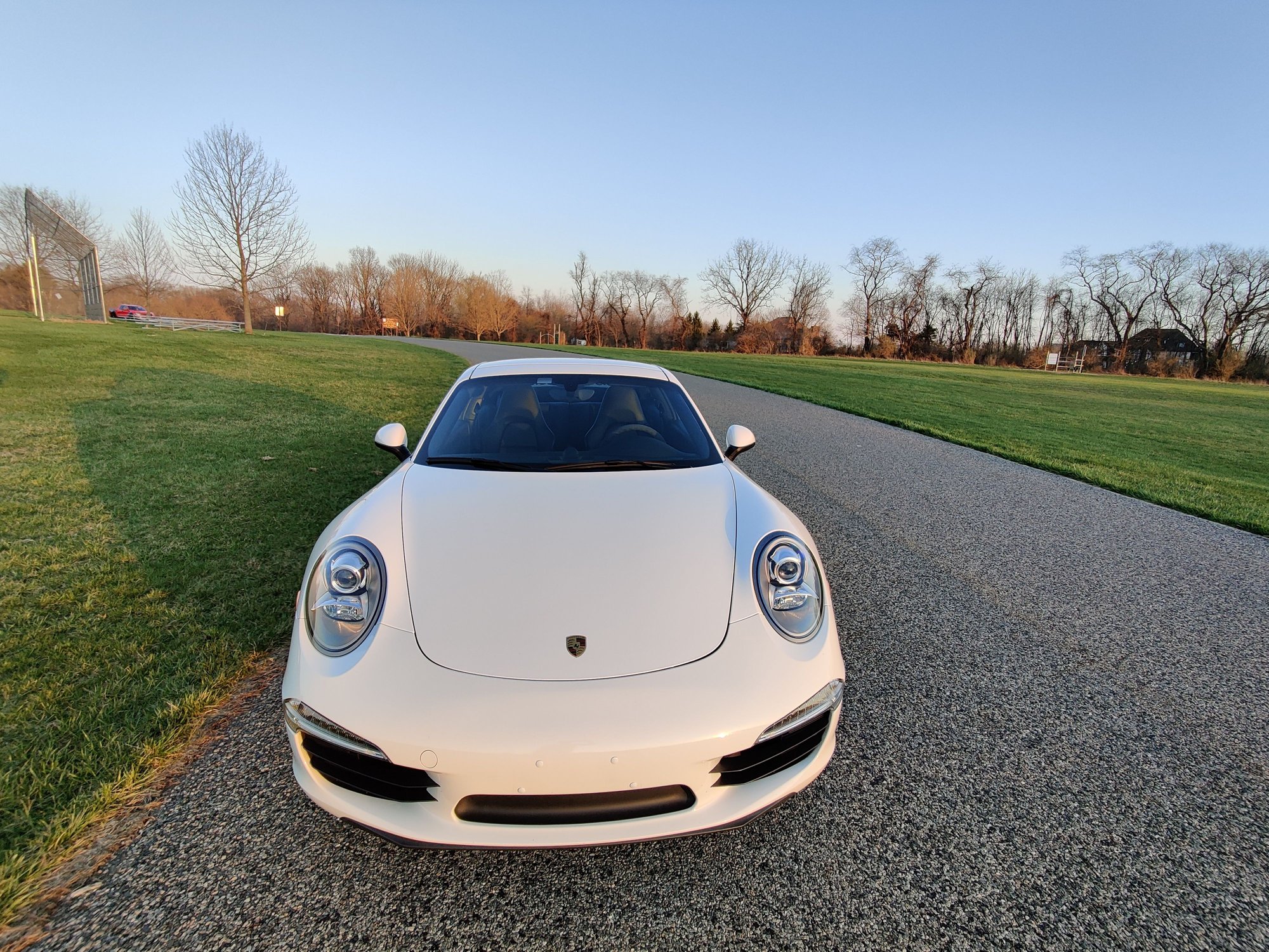 2012 Porsche 911 - 2012 911 Carrera White w/ 7-speed MT - Used - VIN WP0AA2A92CS106520 - 64,250 Miles - 6 cyl - 2WD - Manual - Coupe - White - Whitehouse Station, NJ 08889, United States