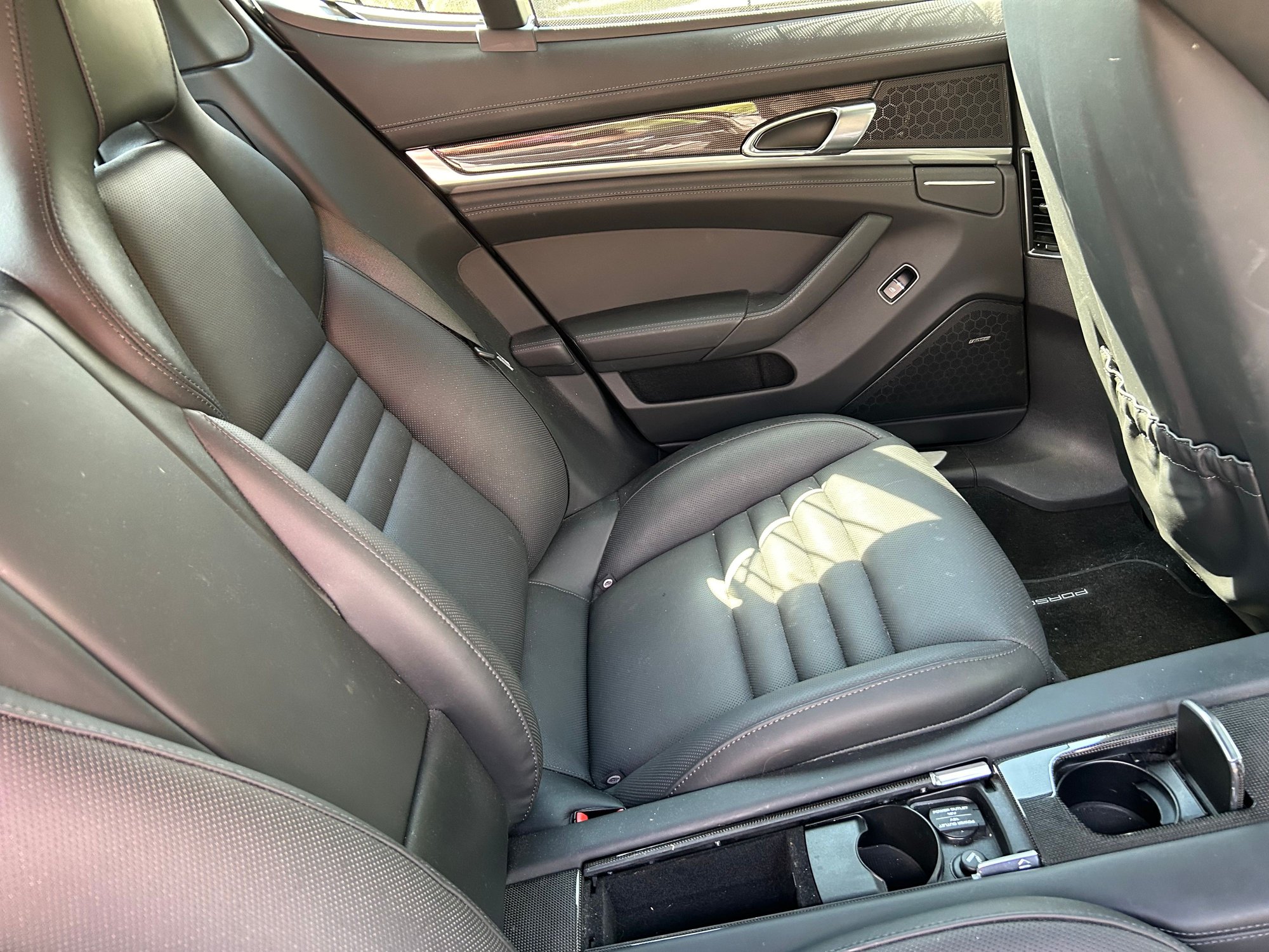 2014 Porsche Panamera - Panamera , one owner, no accidents or body work, making room for a newer GTS - Used - VIN WP0AF2A77EL083376 - 49,100 Miles - 8 cyl - AWD - Automatic - Sedan - White - Finleyville, PA 15332, United States