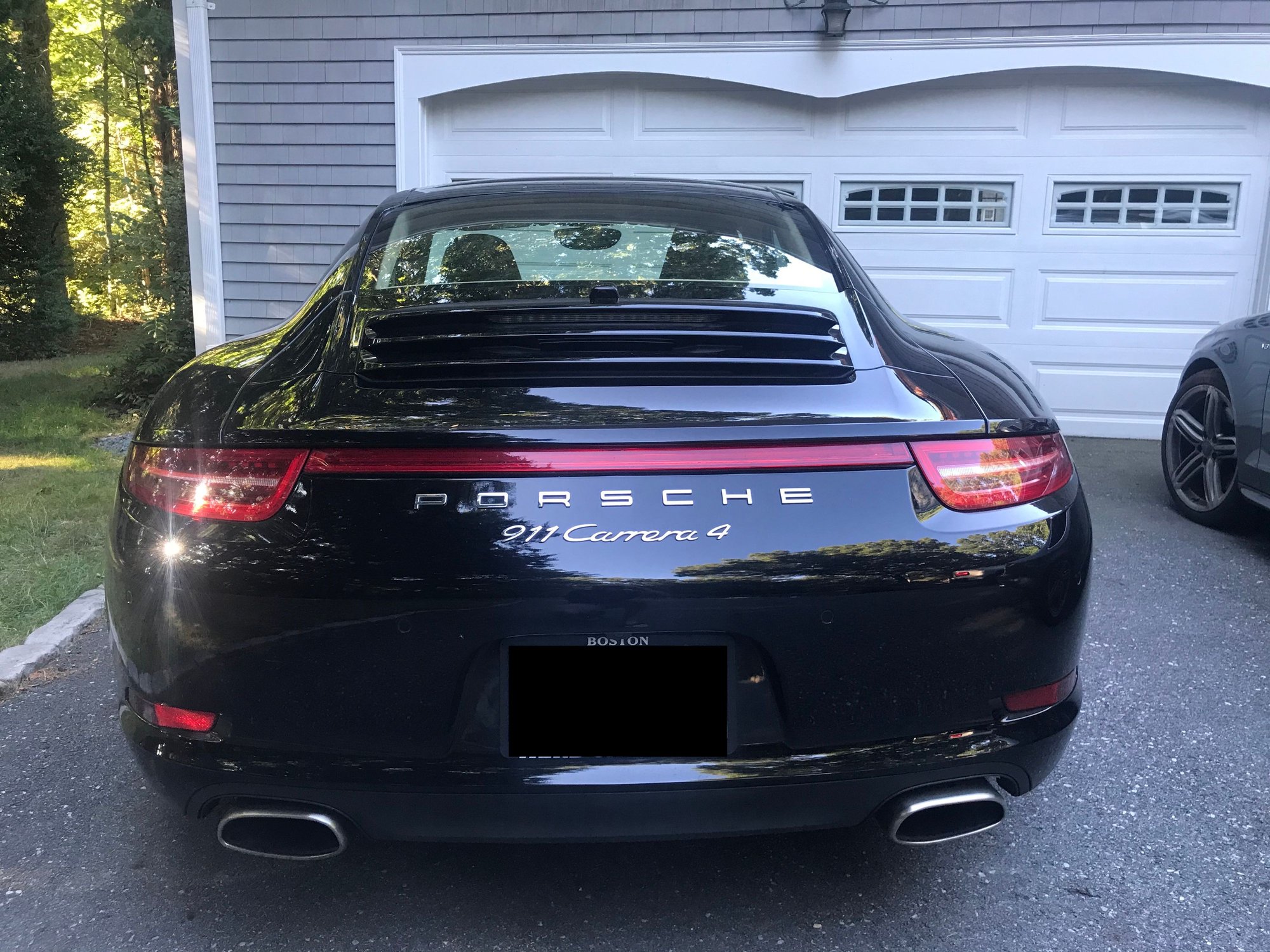 2016 Porsche 911 - 2016 Porsche Carrera 4 (C4) - Used - VIN WP0AA2A96GS106381 - 33,300 Miles - 6 cyl - AWD - Manual - Coupe - Black - North Kingstown, RI 02852, United States