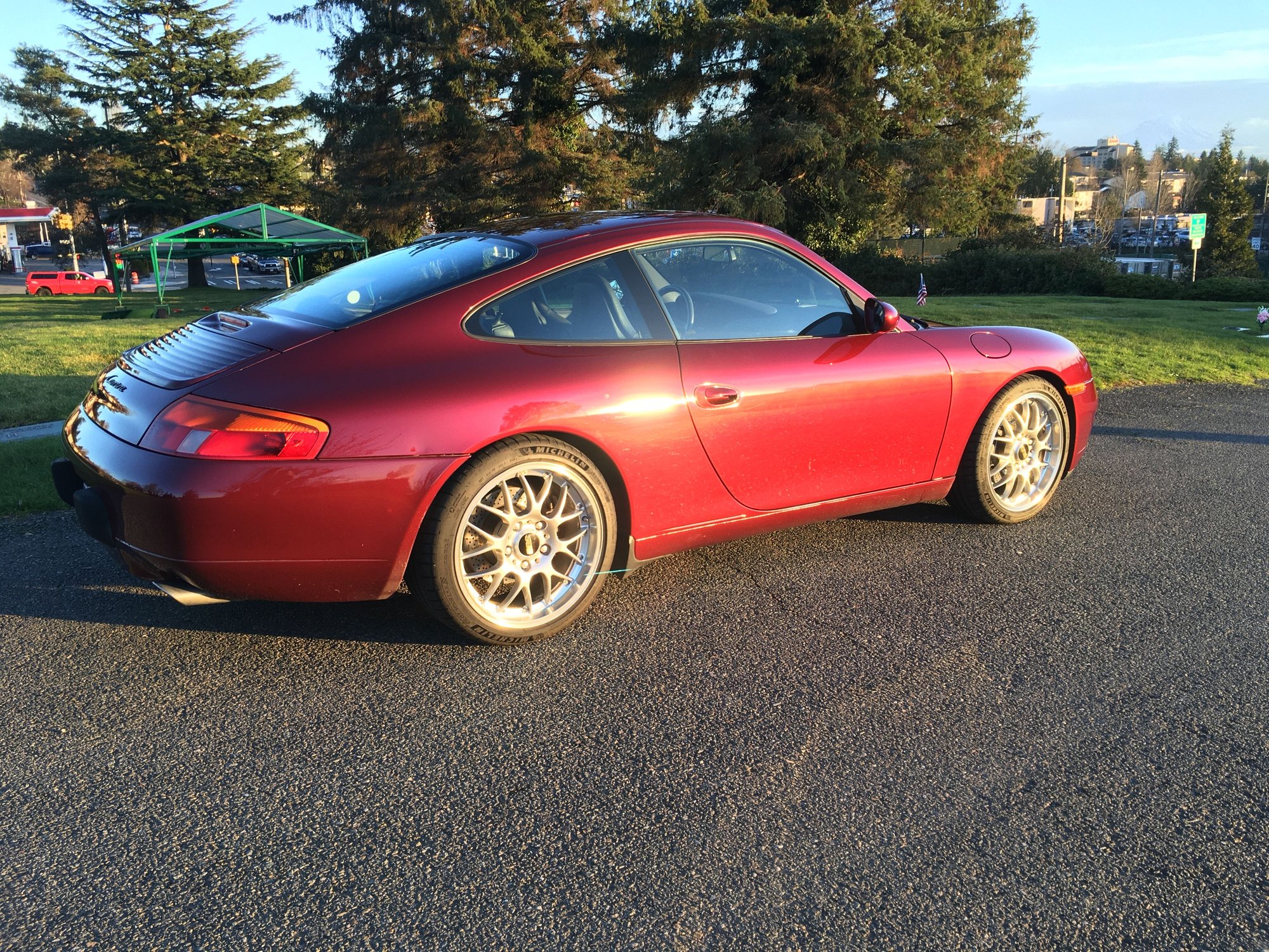 1999 Porsche 911 - 1999 Arena Red Carrera 2 w/ LN Nickies 3.6 engine rebuild - Used - VIN WP0AA2999XS621590 - 139,000 Miles - 6 cyl - 2WD - Manual - Coupe - Red - Seatac, WA 98188, United States