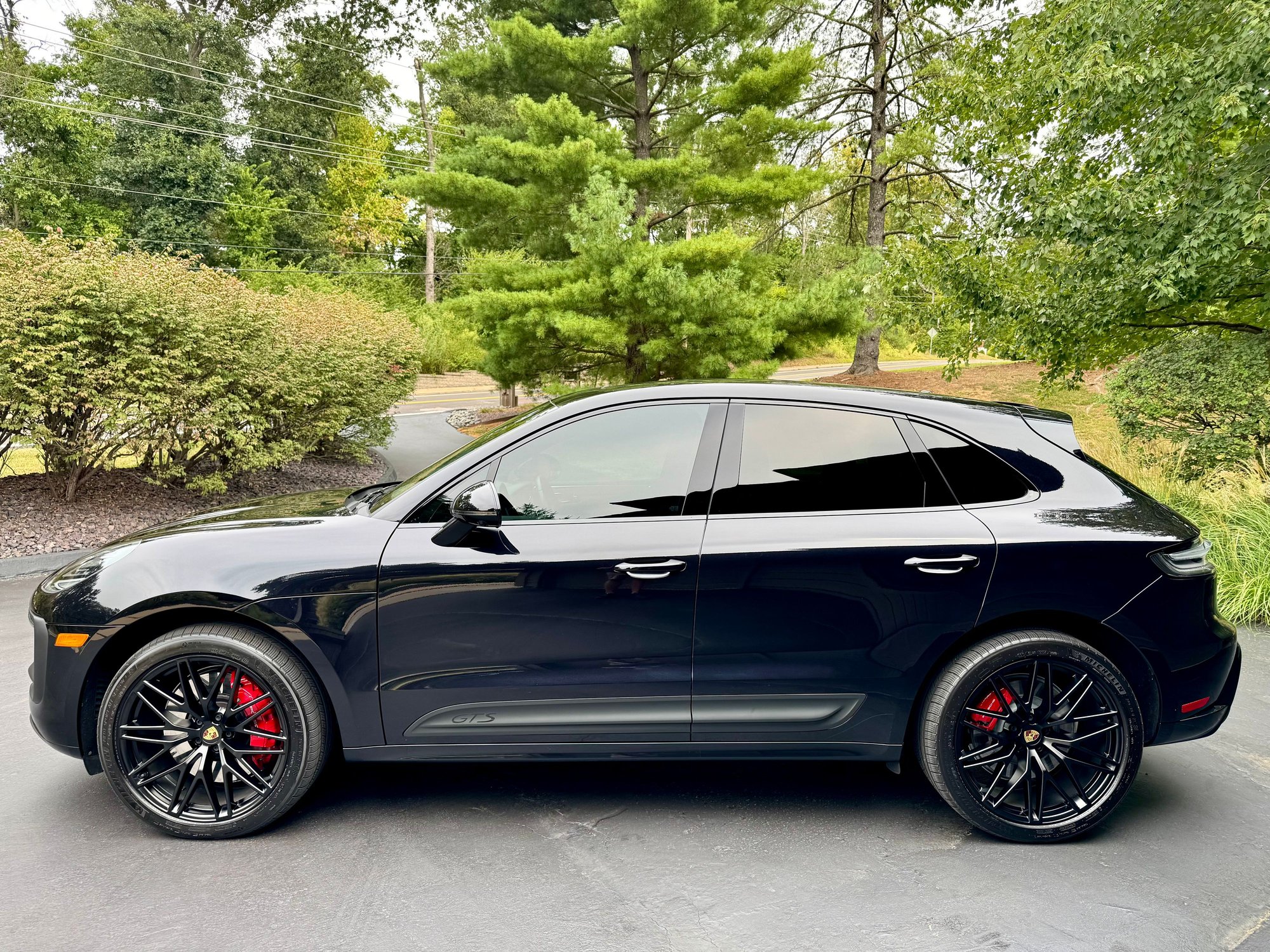 2023 Porsche Macan - 2023 Macan GTS * CPO * Immaculate w/ new Michelins - Used - VIN WP1AF2A57PLB55628 - 24,500 Miles - 6 cyl - AWD - Automatic - SUV - Black - Chesterfield, MO 63017, United States