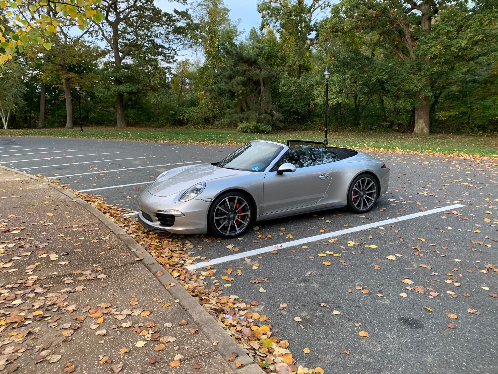 2013 Porsche 911 - 2013 991.1 C4S Cabriolet 7spd manual - Platinum Silver/black - Used - VIN WP0CB2A93DS155376 - 34,114 Miles - 6 cyl - AWD - Manual - Convertible - Silver - Shrewsbury, NJ 07702, United States