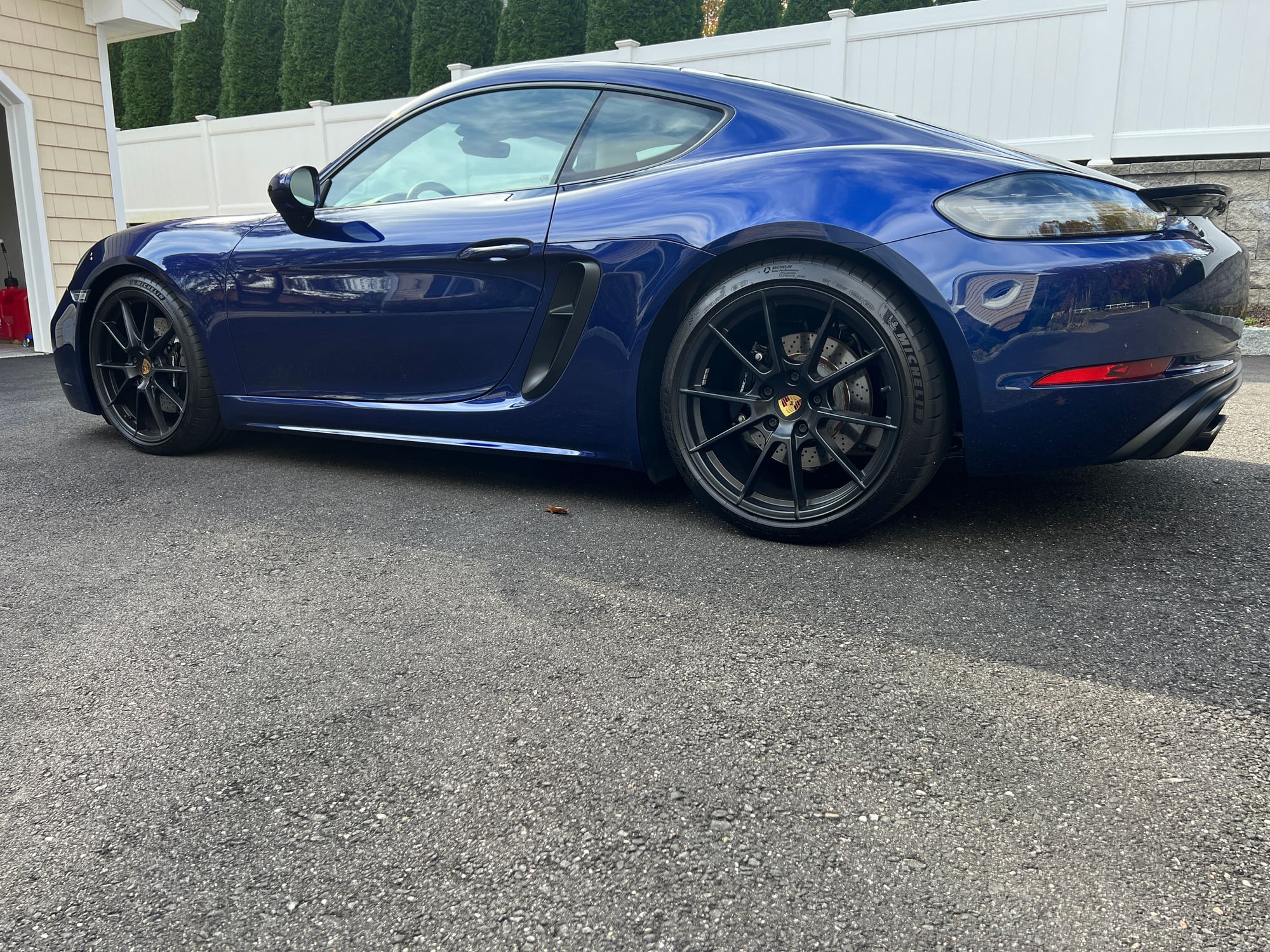 2021 Porsche 718 Cayman - 2021 Cayman GTS 4.0 PDK CPO  7307 miles $99,000 - Used - VIN WPOAD2A87MS281314 - 7,307 Miles - 6 cyl - 2WD - Automatic - Blue - Deer Park, NY 11729, United States
