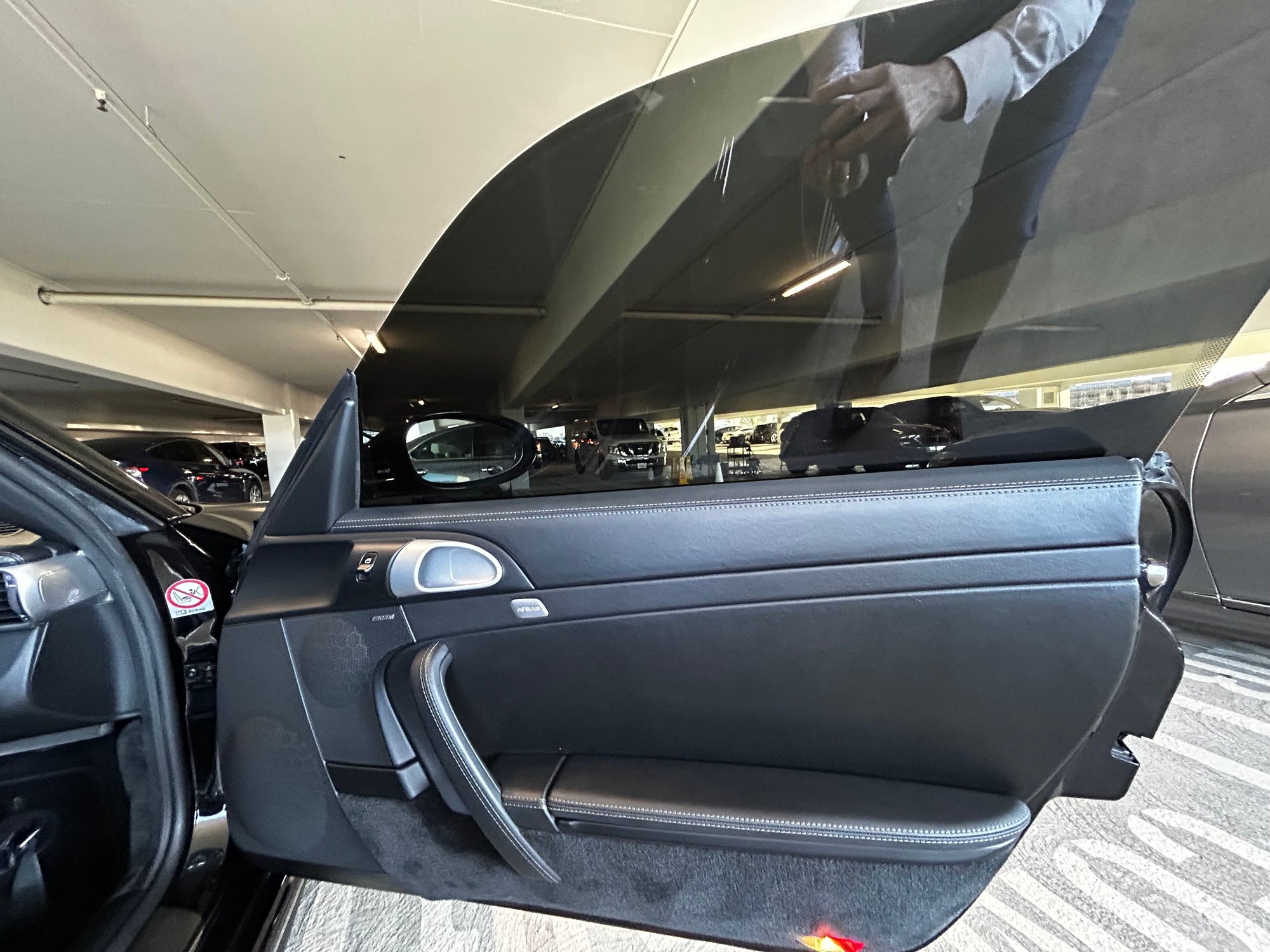 2009 Porsche 911 - Rare low mileage 2009 Turbo Coupe with 6speed and PCCBs - New - VIN WP0AD29959S766118 - 32,250 Miles - 6 cyl - AWD - Manual - Coupe - Black - Irvine, CA 92618, United States