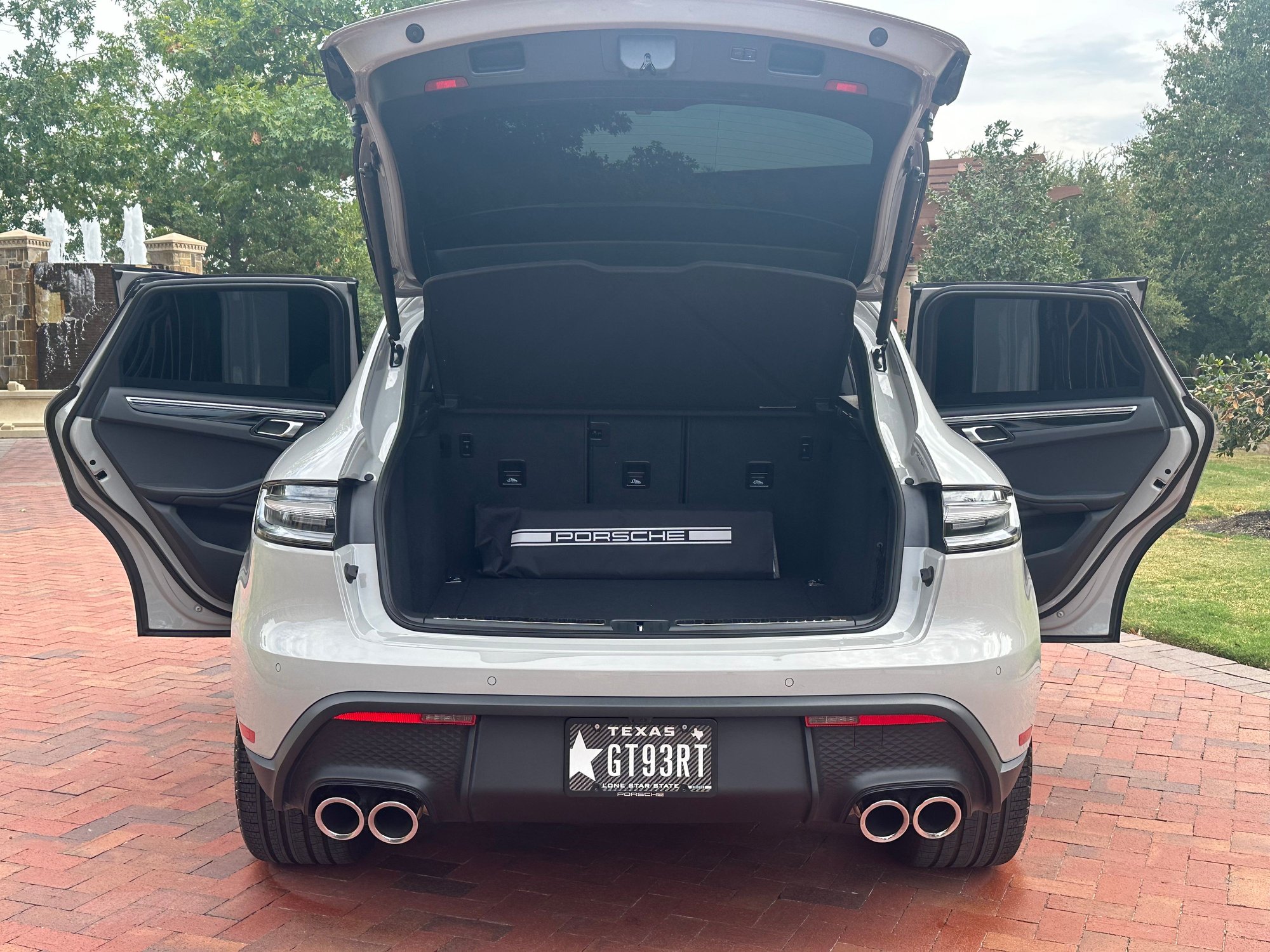 2023 Porsche Macan - 2023 custom spec macan - Used - VIN WP1AA2A53PLB16162 - 4,400 Miles - 4 cyl - AWD - Automatic - SUV - Other - Frisco, TX 75033, United States