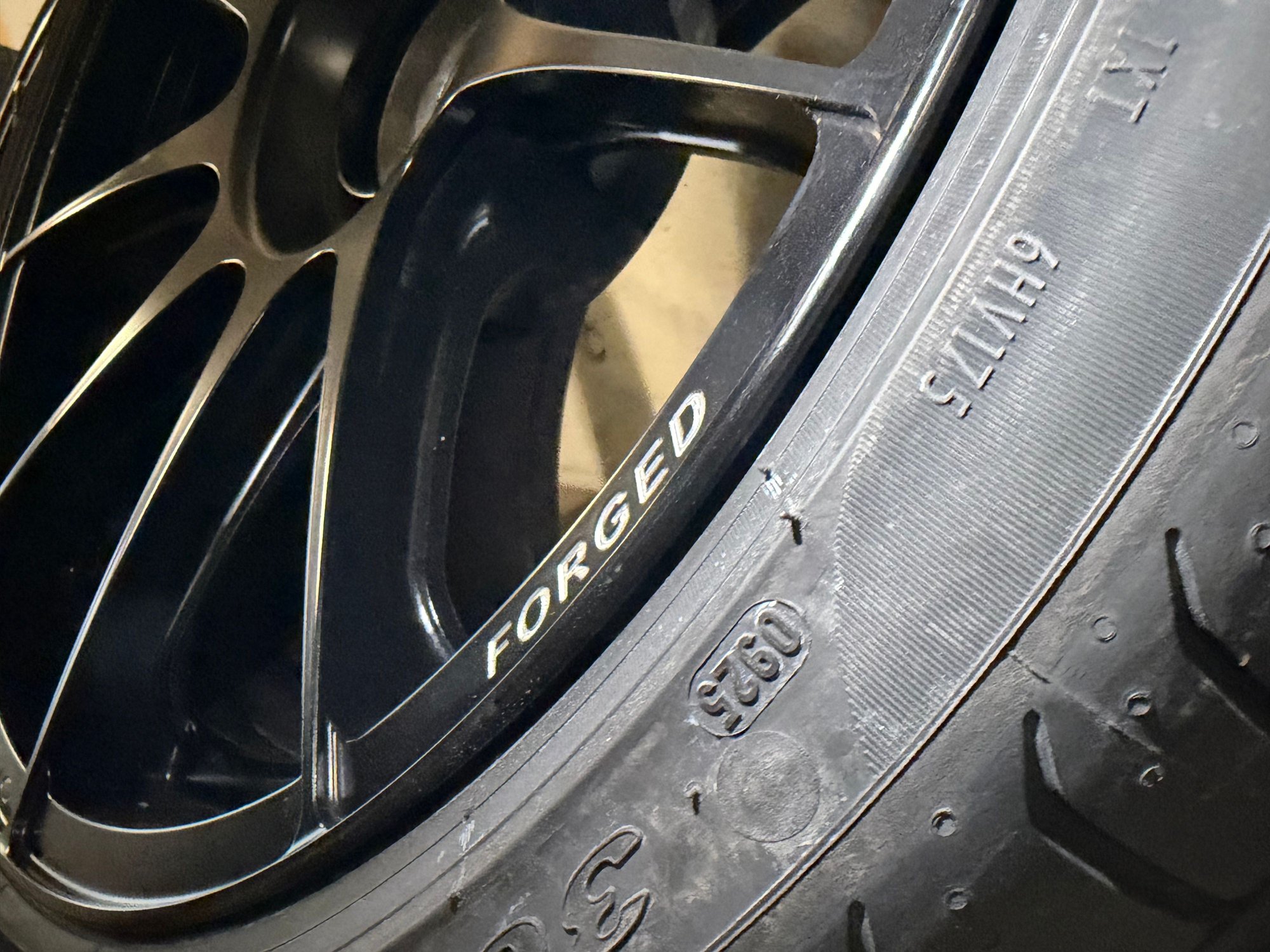 Wheels and Tires/Axles - OZ Racing 20" Superforgiata Forged Wheels - Used - -1 to 2027  All Models - Stuttgart, Germany