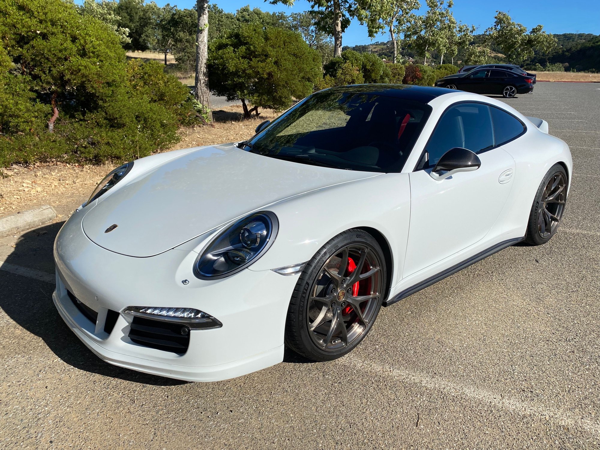 2013 Porsche 911 - 2013 Porsche Carrera S Manual - Used - VIN WP0AB2A97DS123098 - 34,100 Miles - 6 cyl - 2WD - Manual - Coupe - White - Los Altos, CA 94022, United States