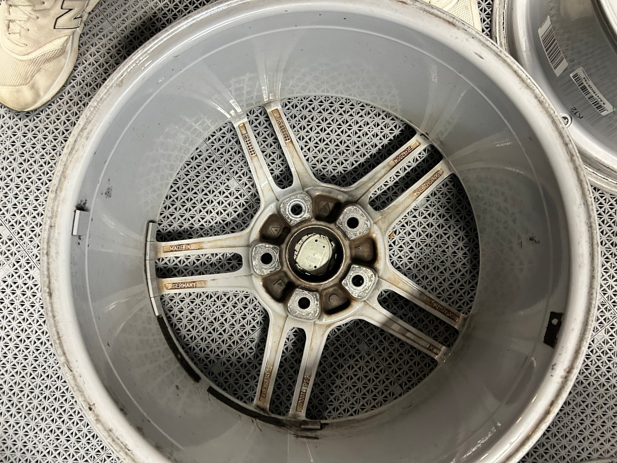 Wheels and Tires/Axles - 991.1 and 991.2 OEM 19” Carrera wheels - Used - Clark, NJ 7066, United States