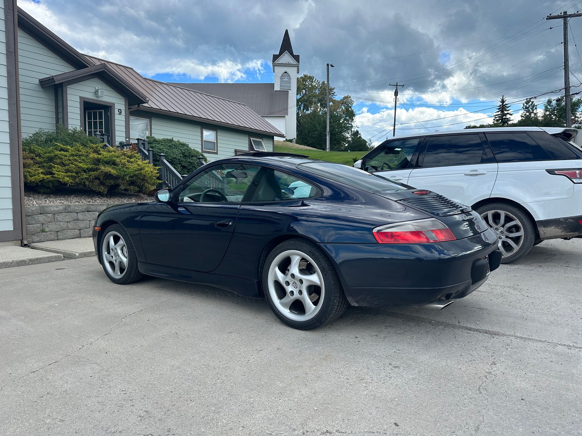 1999 Porsche 911 - 1999 Carrera 4 - Ocean Blue Metallic - Used - VIN WP0AA2991XS624175 - 118,000 Miles - 6 cyl - AWD - Manual - Coupe - Blue - Bigfork, MT 59911, United States