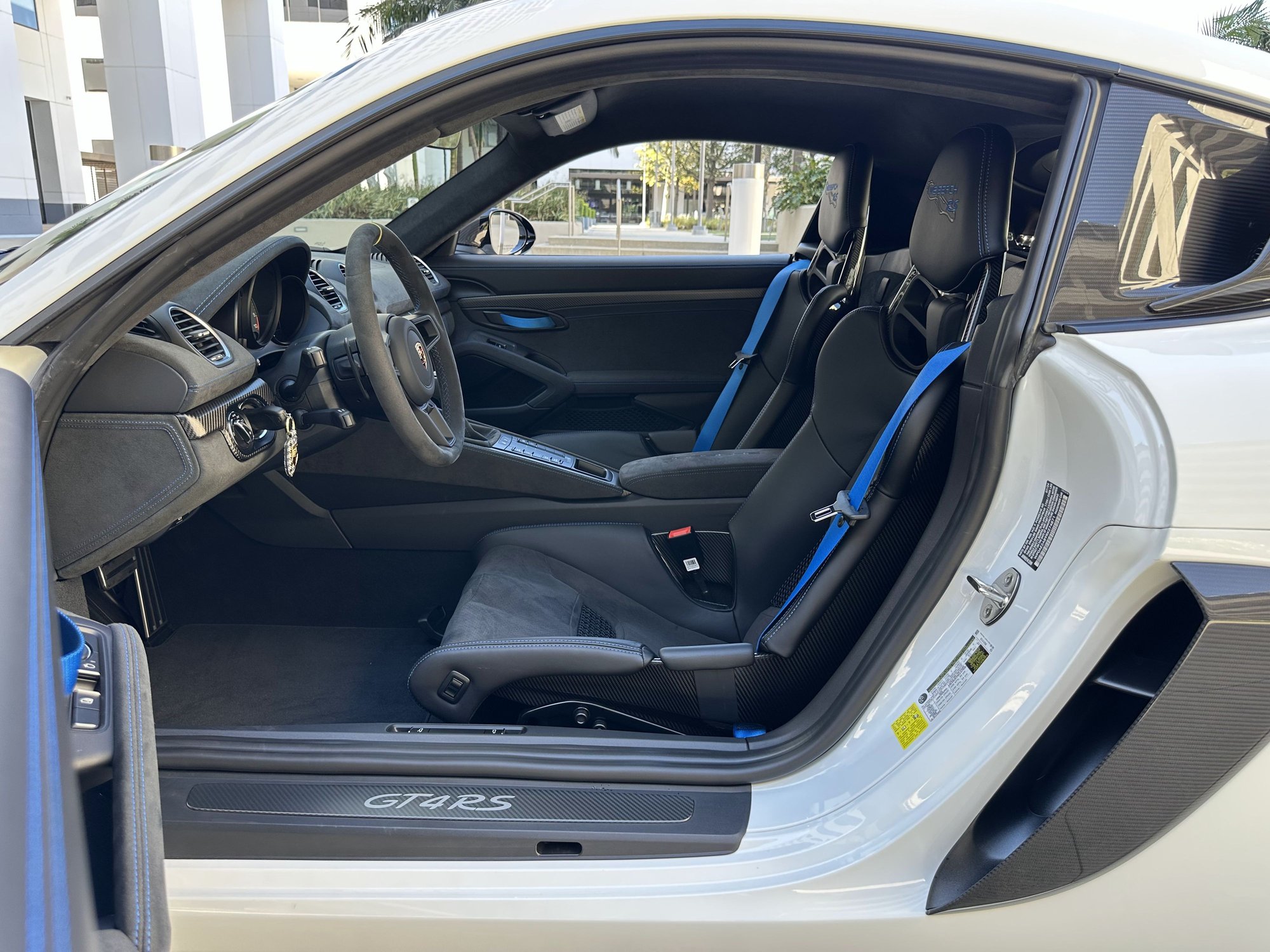 2024 Porsche 718 - 2024 Porsche 718 Cayman GT4 RS Weissach Package - Used - VIN WP0AE2A89RK274871 - 80 Miles - 6 cyl - 2WD - Automatic - Coupe - White - Tarzana, CA 91356, United States