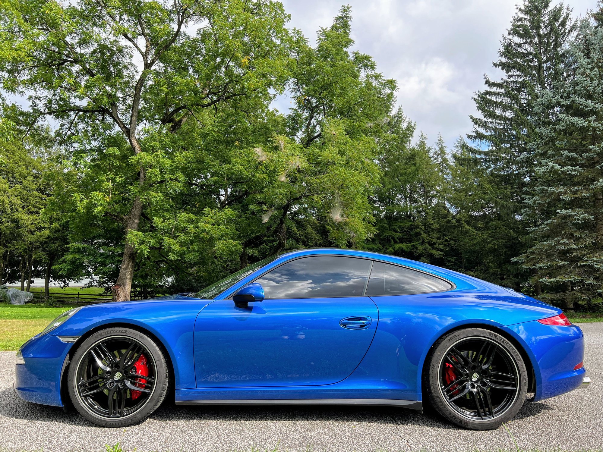2014 Porsche 911 - 2014 Porsche 911 4S Coupe 7MT Powerkit Full Leather $149k MSRP - Used - VIN WP0AB2A9XES120827 - 47,500 Miles - 6 cyl - AWD - Manual - Coupe - Blue - Willoughby, OH 44094, United States