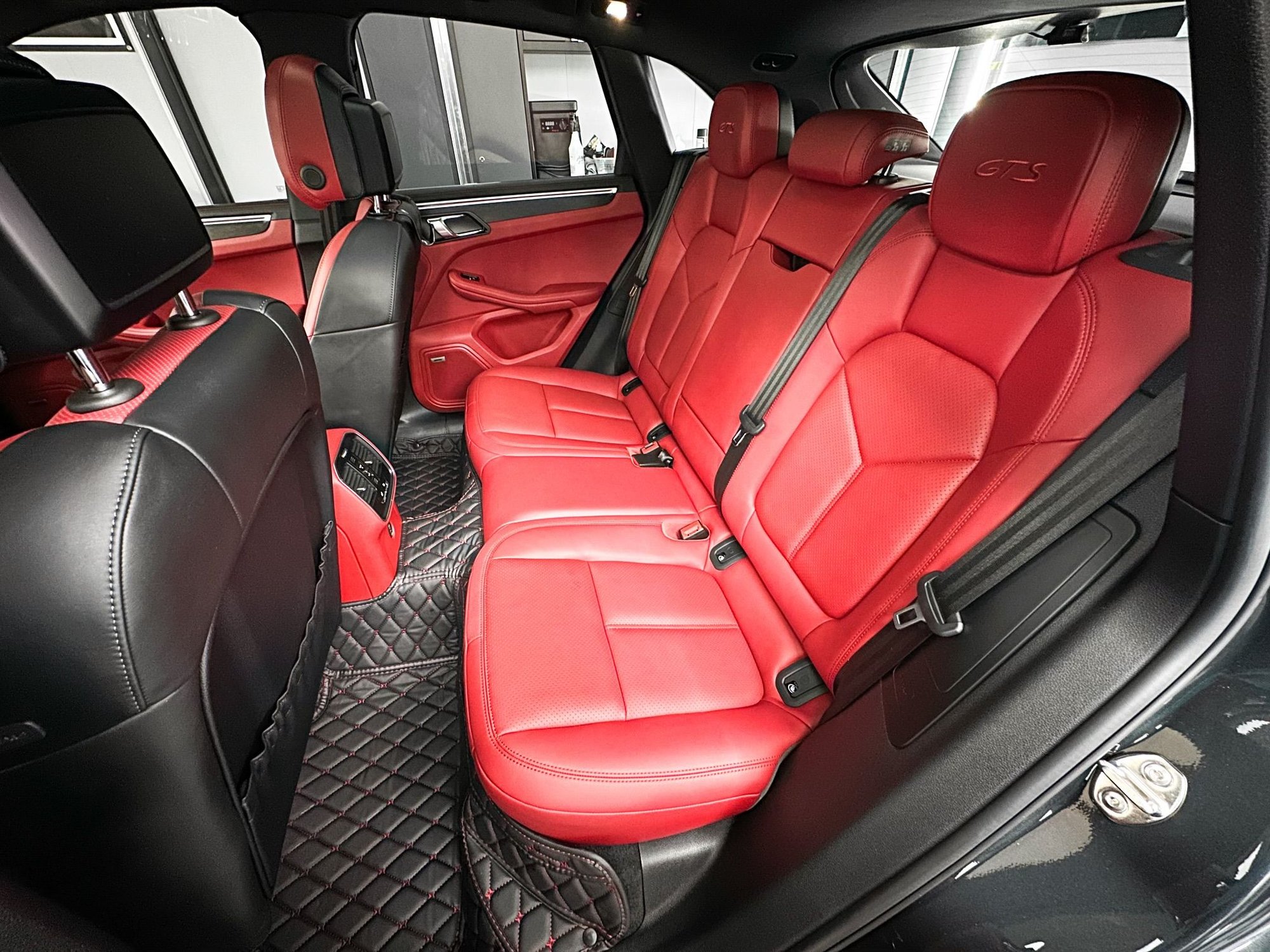 2018 Porsche Macan - 2018 Porsche Macan GTS - Used - Rochester, NY 14502, United States