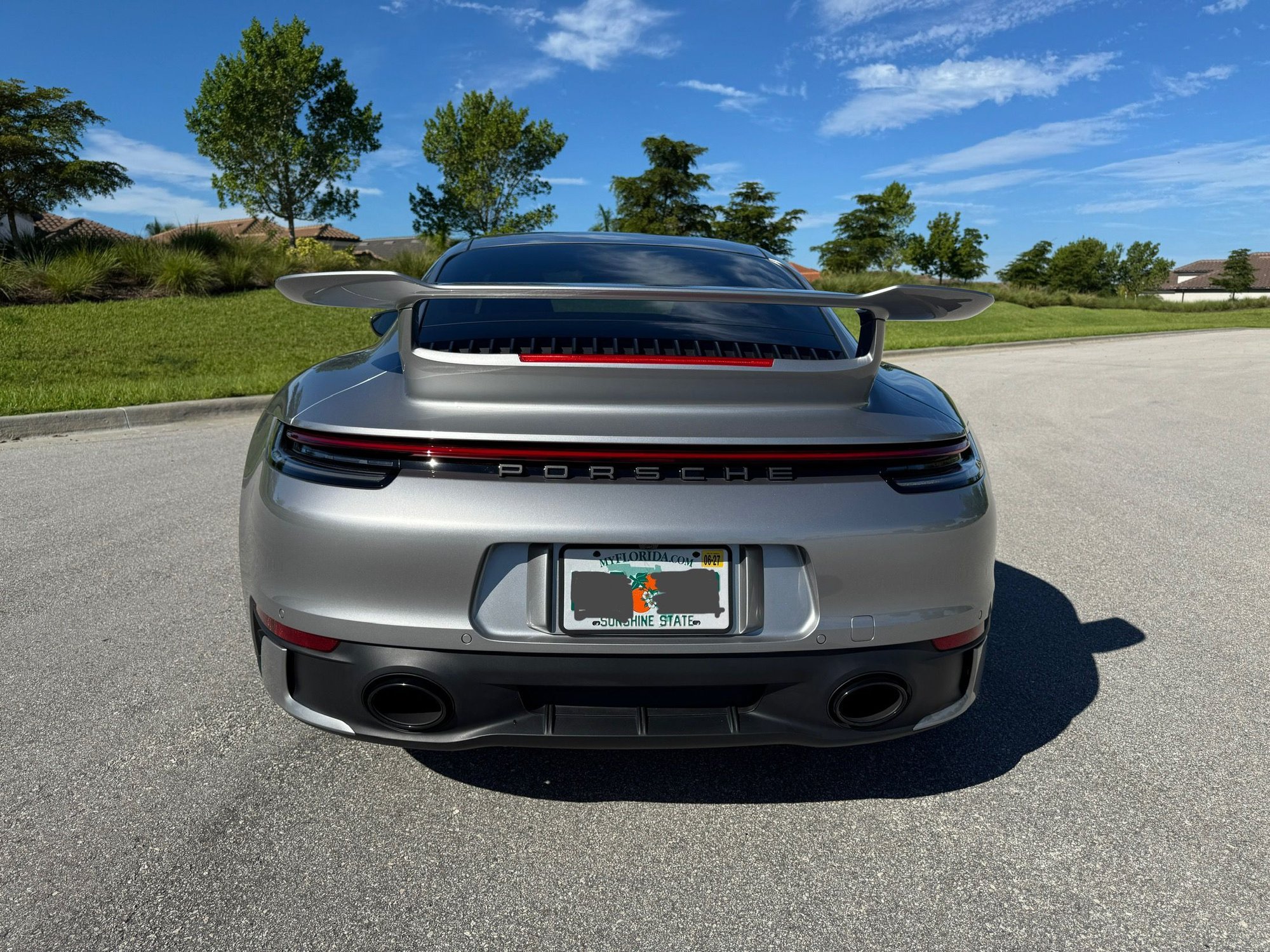 2024 Porsche 911 - 2024 911 Carrera T with Aerokit - Used - VIN WP0AA2A90RS208388 - 3,900 Miles - 6 cyl - 2WD - Manual - Coupe - Silver - Miromar Lakes, FL 33913, United States