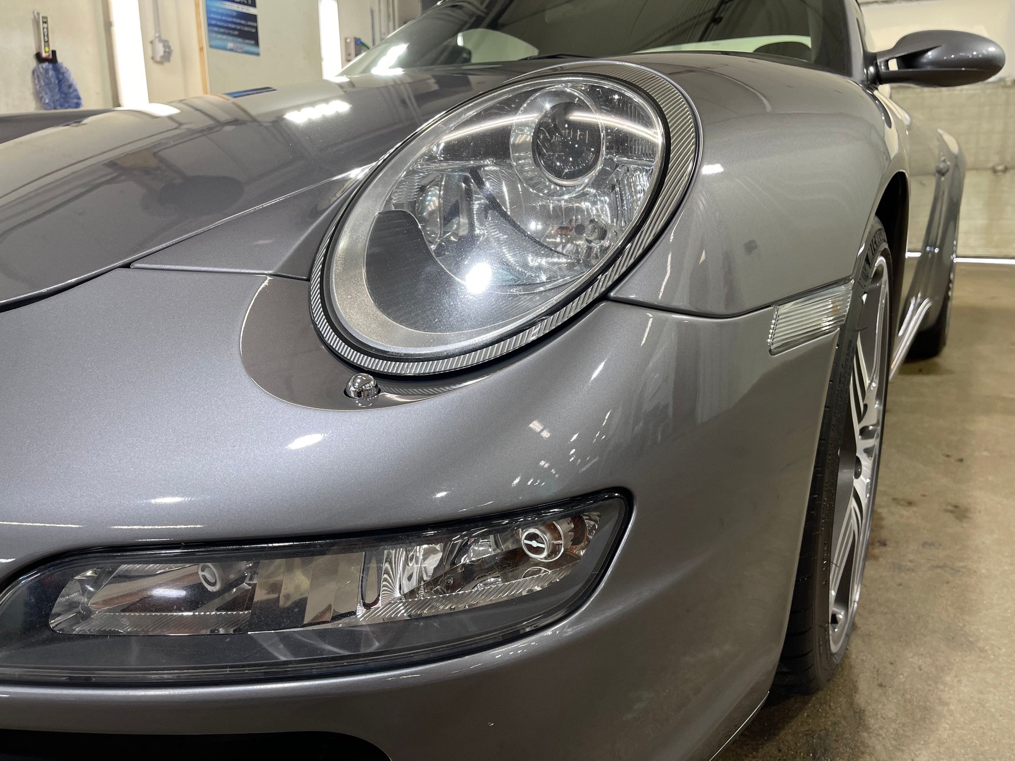 2005 Porsche 911 - 2005 Porsche 911 Carrera 6 speed - 997.1 C2 - Used - VIN WP0AA29925S715145 - 90,141 Miles - 6 cyl - 2WD - Manual - Coupe - Gray - Sioux Falls, SD 57107, United States