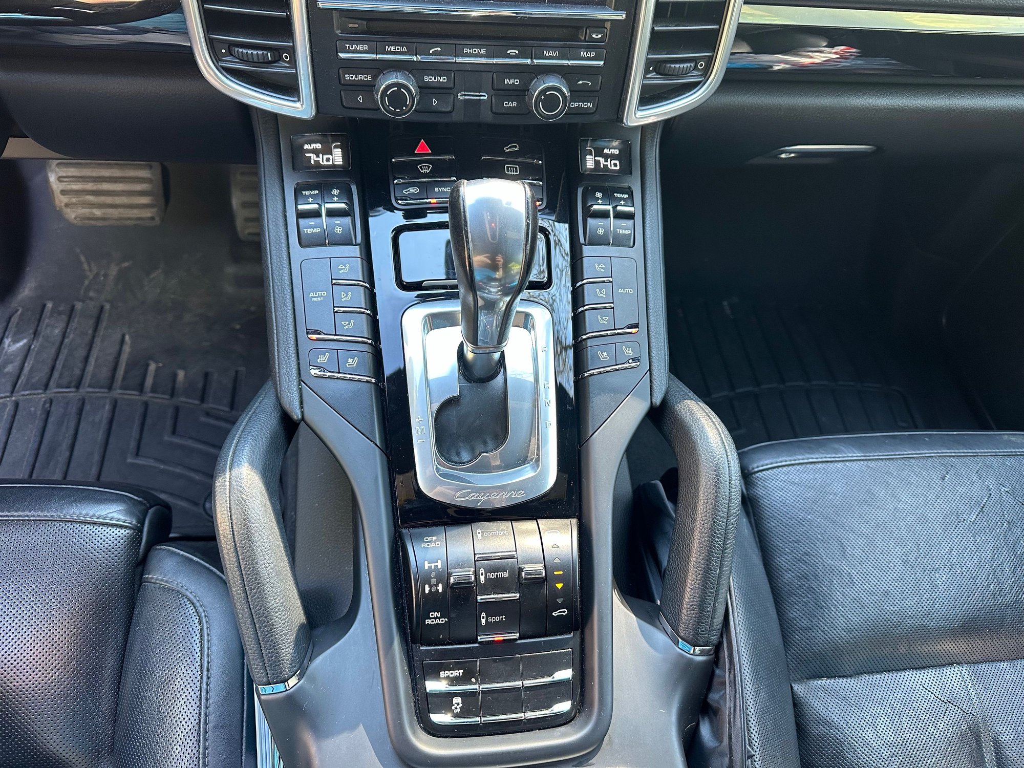2014 Porsche Cayenne - 2014 Cayenne Diesel w/ PASM, ACC PAS, Entry Drive, Pano, Burmester, 14 Way, Underbody - Used - VIN 00000000000000001 - 120,750 Miles - 6 cyl - 4WD - Automatic - SUV - Gray - Houston, TX 00000, United States