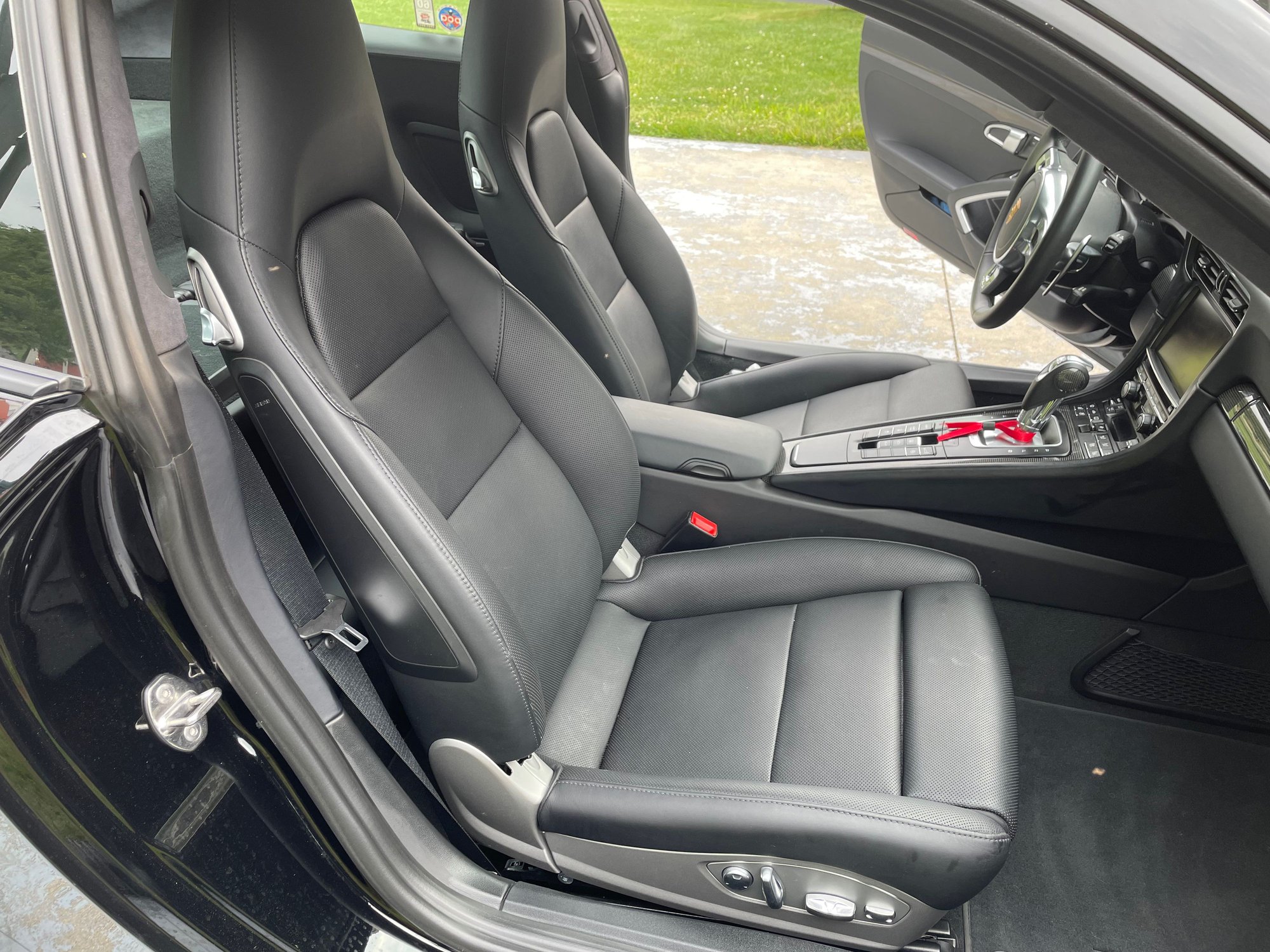 2015 Porsche 911 - 2015 Porsche 911 Turbo - Original owner, 17,809 mi, warranty until Nov 2023. Mint! - Used - VIN WP0AD2A98FS167110 - 6 cyl - AWD - Automatic - Coupe - Black - Exton, PA 19341, United States