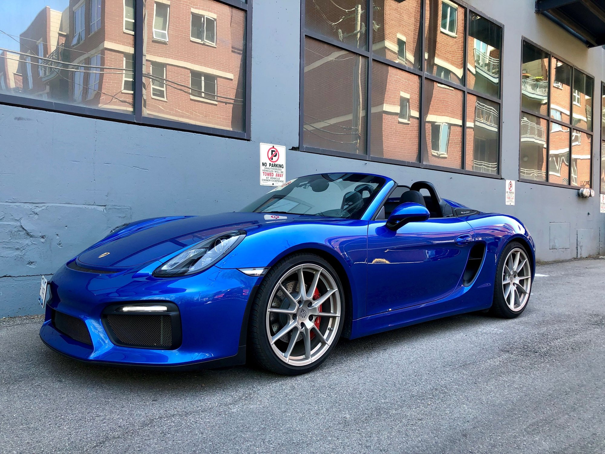 2016 Porsche Boxster - 2016 981 Porsche Boxster Spyder – Sapphire Blue Metallic - Used - VIN WP0CC2A87GS152120 - 11,000 Miles - 6 cyl - 2WD - Manual - Convertible - Blue - Chicago, IL 60607, United States