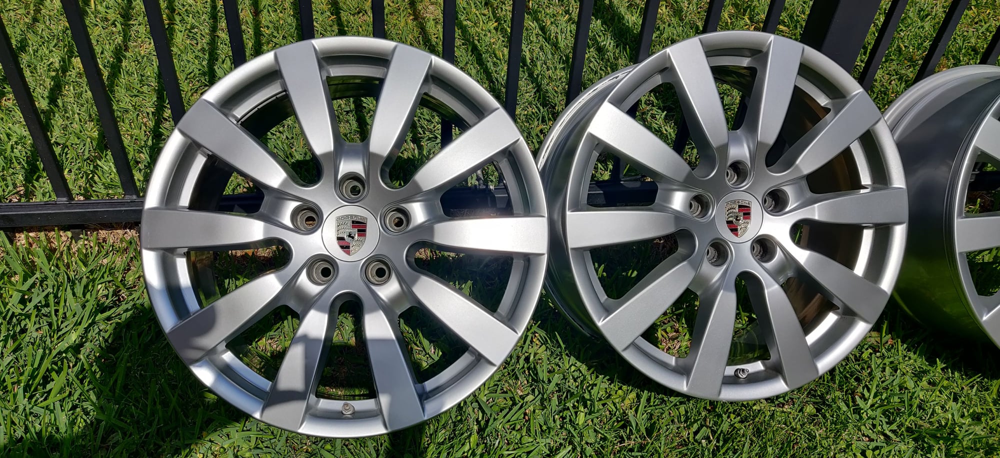 Wheels and Tires/Axles - Cayenne 20" 9jx20 ET 57 Wheel Rim 7P5601025B - Used - 2003 to 2016 Porsche Cayenne - Houston, TX 77009, United States