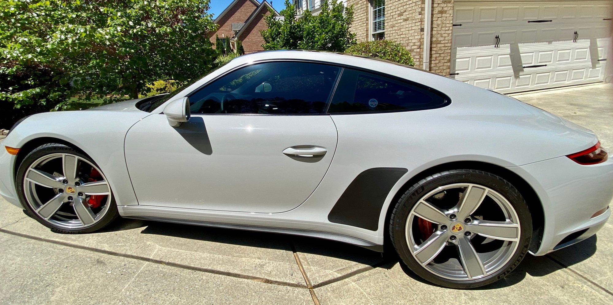 2019 Porsche 911 - 2019 Carerra 4S Chalk PDK - Used - VIN WP0AB2A9XKS115803 - 8,500 Miles - 6 cyl - AWD - Automatic - Coupe - Beige - Canton, GA 30114, United States