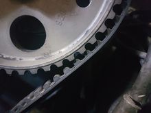 The gap of belt/sprocket