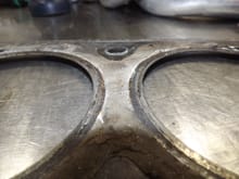 Same 4.7 gasket, from the "cylinder side". Easy to see how much of this gasket "hangs over" into the coolant. Note the change in color between the "captive" portion of the gasket and the "exposed" portion.