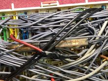 Red to grey twisted together and wrapped.
Red wire H25 connected to Grey XV(87)