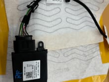 Here is the Porsche sensor pad connected to the integrated controller harness