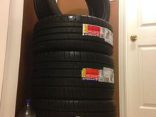 Some new rubber - Michelin Pilot Supersports (235 front/295 rear!)