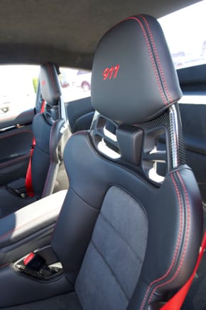 LWBS in US come with Alacantara inserts in the leather seats