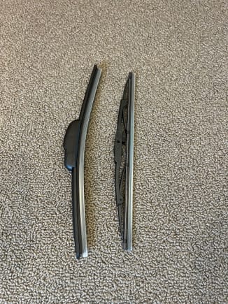 Wiper Tech blade on the left vs Hella on the right