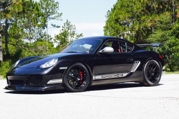 Same car as above with the lightweight Forgeline GA1Rs, Hoosier R7s and the upgraded 6 piston GT3 Cup 350mm front brakes, braided lines, Pagid pads and larger master cylinder.