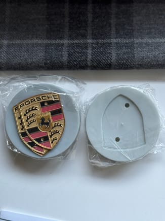 unpainted caps with separate decals to install after paint