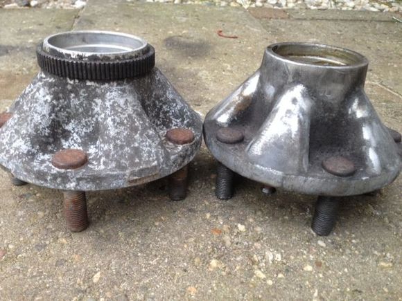 Wheel hub "S" type with ABS vs old type non-S