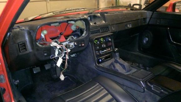 Dash half peeled, gauge cluster out