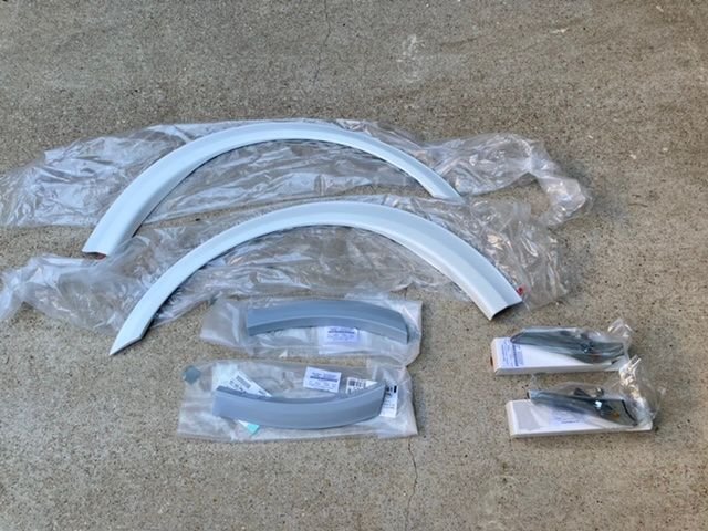 Accessories - 997.2 GT3RS fender arches and marker lights - New - 2010 to 2013 Porsche GT3 - Fort Worth, TX 76006, United States