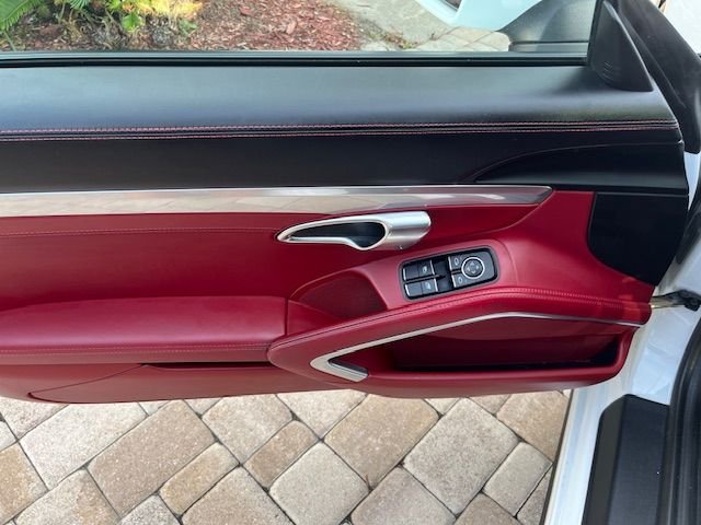 2018 Porsche 911 - 2018 Porsche Carrera 4 (991.2) - Used - VIN WP0AA2A90JS105122 - 47,500 Miles - 6 cyl - AWD - Manual - Coupe - White - Kenner, LA 70065, United States