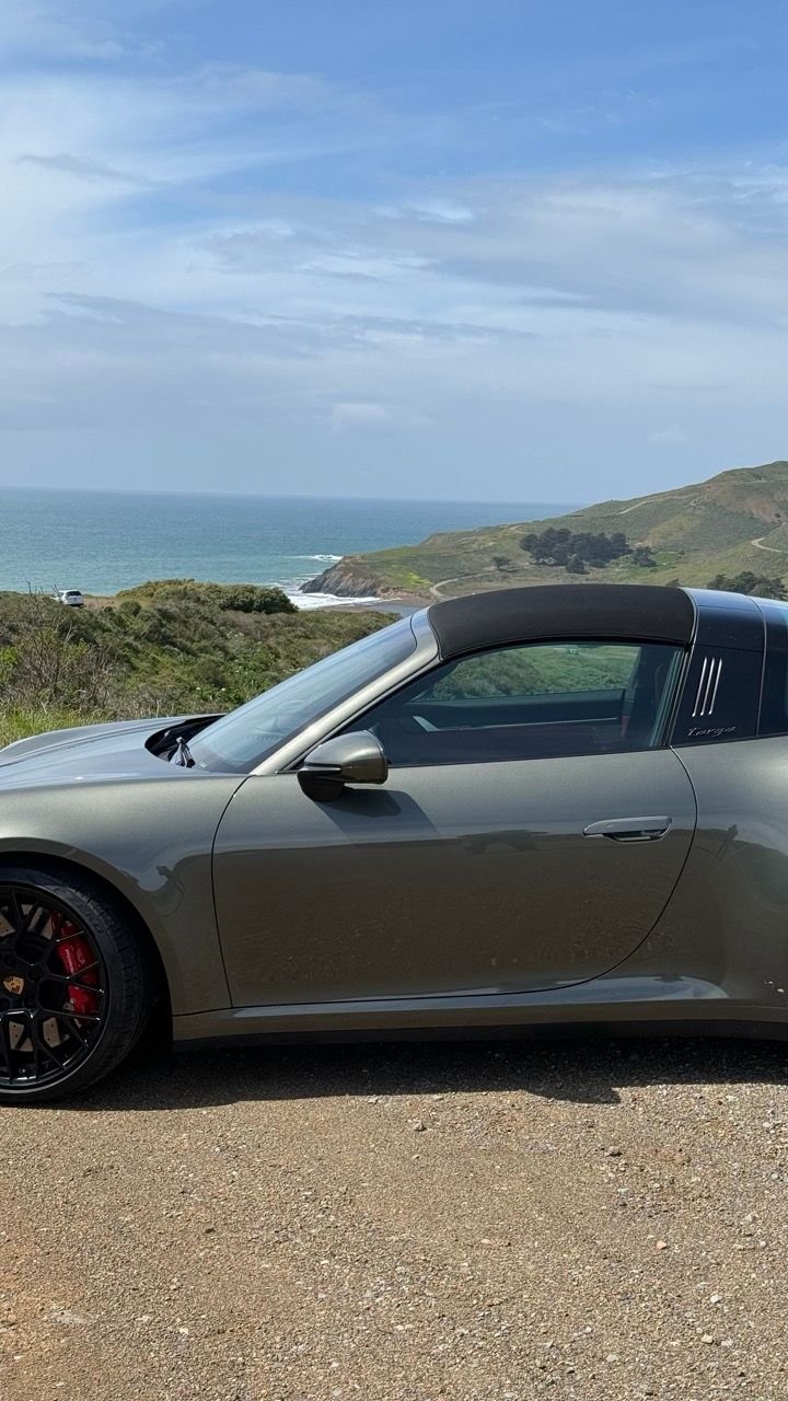 2022 Porsche 911 - 2022 GTS Targa 4 in Aventurine Green, 930 Red leather package, Super low miles - Used - VIN WP0BB2A94NS232477 - 1,390 Miles - 6 cyl - 4WD - Automatic - Coupe - Gray - San Francisco, CA 94107, United States