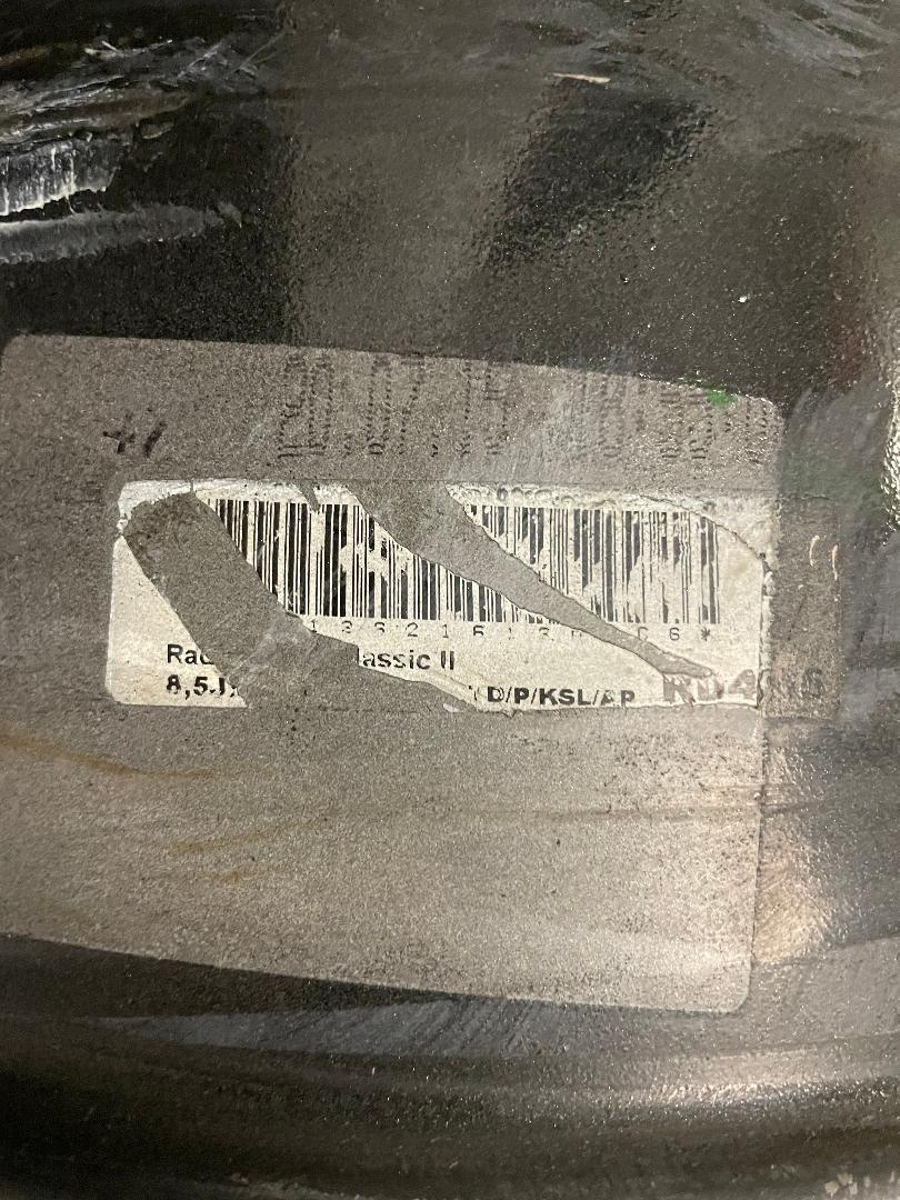 Wheels and Tires/Axles - 20" Porsche 911 991 4S Wheels rims Factory OEM 20 Carrera Classic II Wide body - Used - 2013 to 2016 Porsche 911 - Jersey City, NJ 07306, United States