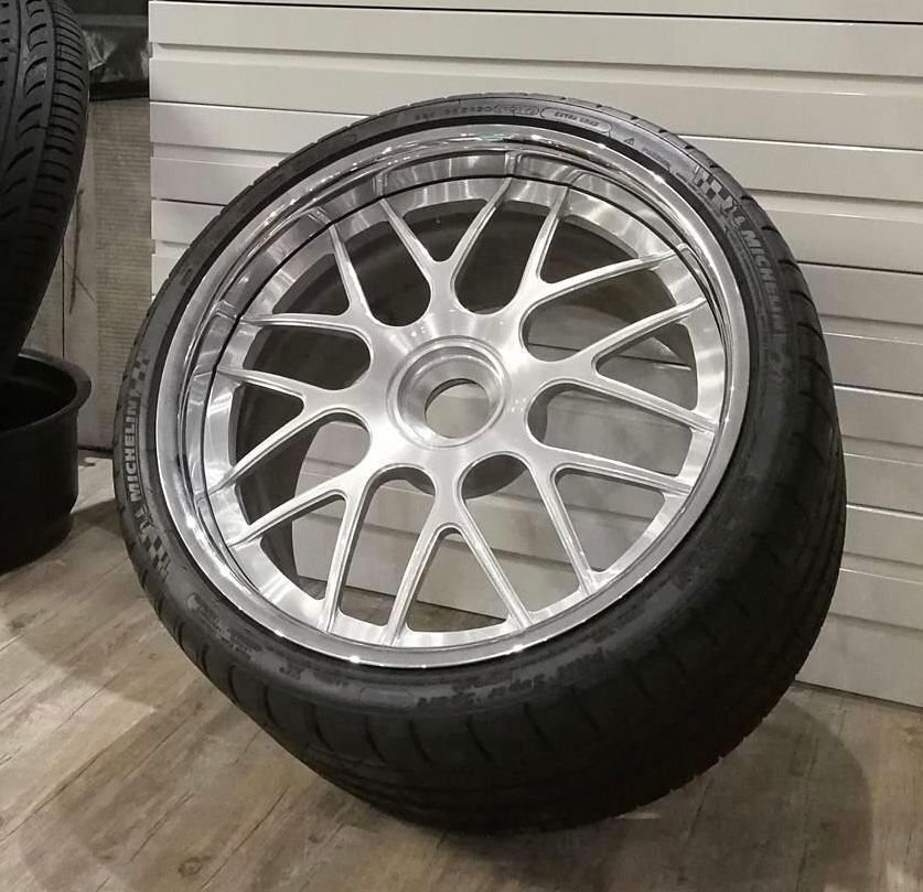 Wheels and Tires/Axles - 997 Turbo 360 Forged Wheels ( Mesh 8 ) - Used - 2007 to 2013 Porsche 911 - Muharraq, Bahrain