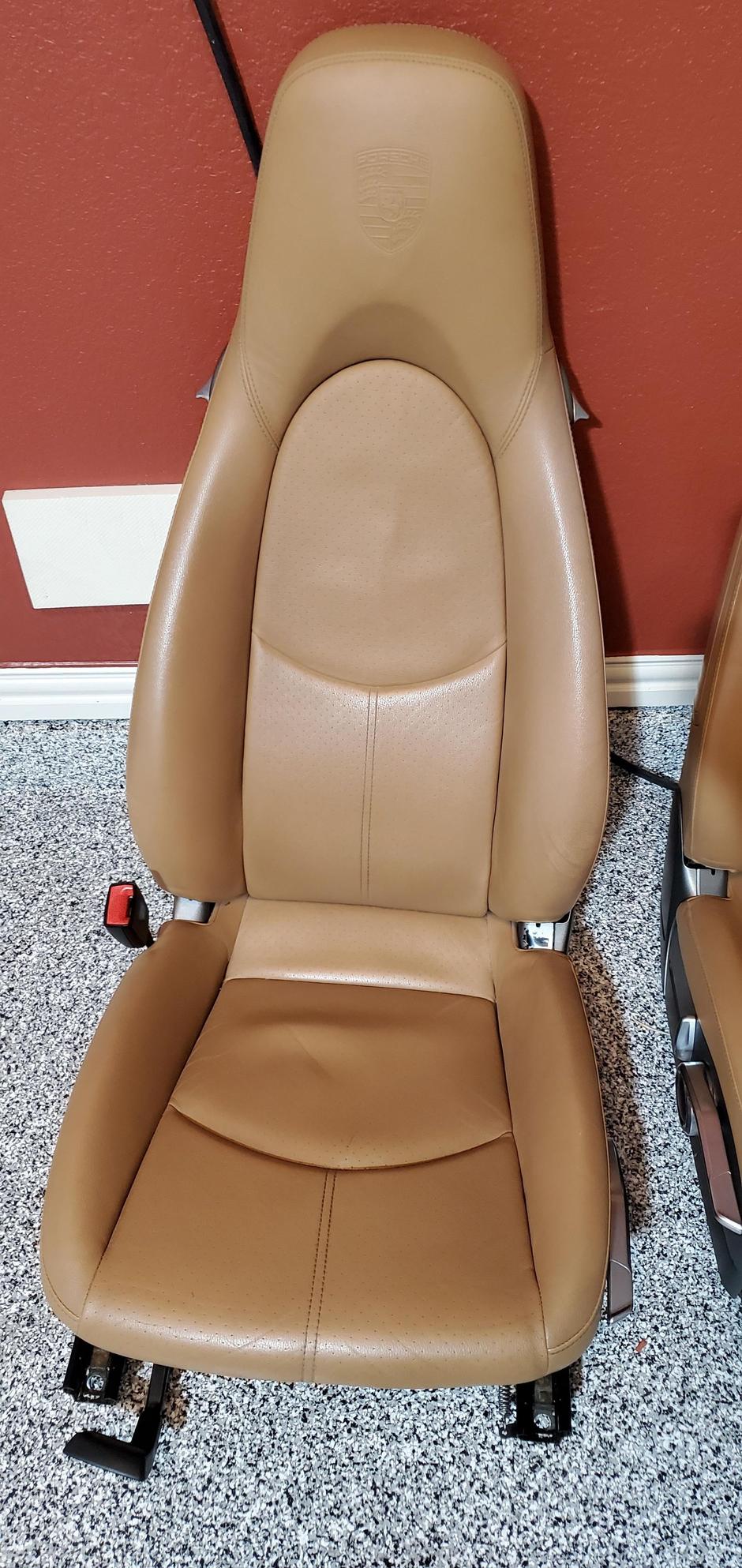 Interior/Upholstery - 987/997 Comfort, Sand Beige, Manual, Heated, Crested Seats - Used - 2004 to 2012 Porsche 911 - 2004 to 2012 Porsche Boxster - 2005 to 2012 Porsche Cayman - Dallas, TX 76063, United States