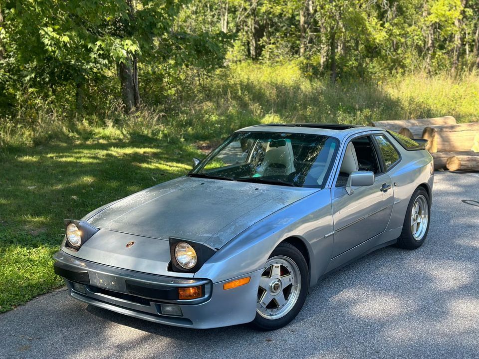 1986 Porsche 944 - 1986 Porsche 944 (patina/ recaro sport seats/ rebuilt limited slip transaxle) - Used - VIN WP0AA0944GN450125 - 118,500 Miles - 4 cyl - 2WD - Manual - Coupe - Blue - Richfield, OH 44122, United States