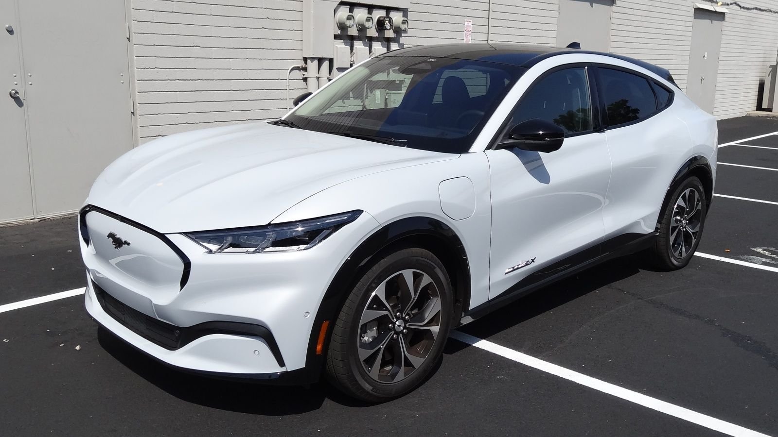 A Closer Look at the 2021 Ford Mustang Mach-E Electric - The Mustang ...