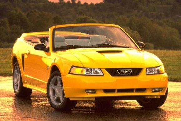 1999fordmustanggt 38