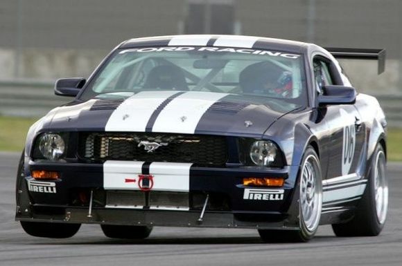 2006 champ car testing fontana california usa champ car mustang racer on track 1