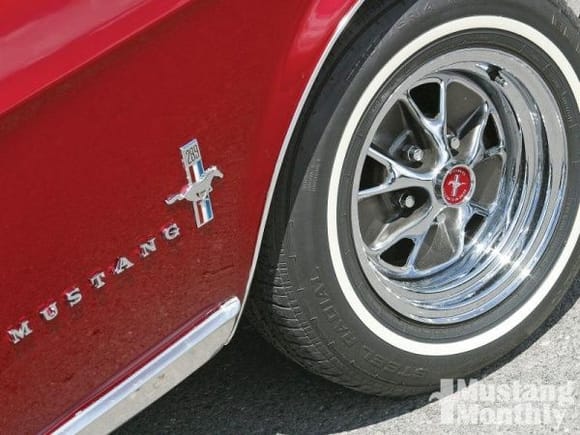 mump 1002 03 o 1967 ford mustang convertible wheels