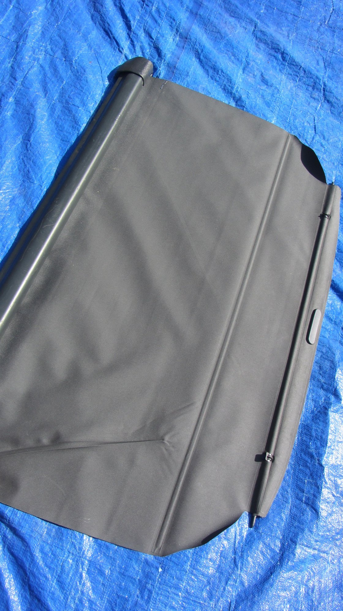 Interior/Upholstery - Volvo 850 Original Wagon Retractable Parcel Cargo Cover Grey - Used - 1993 to 1997 Volvo 850 - 1998 to 2000 Volvo V70 - Sacramento, CA 95832, United States