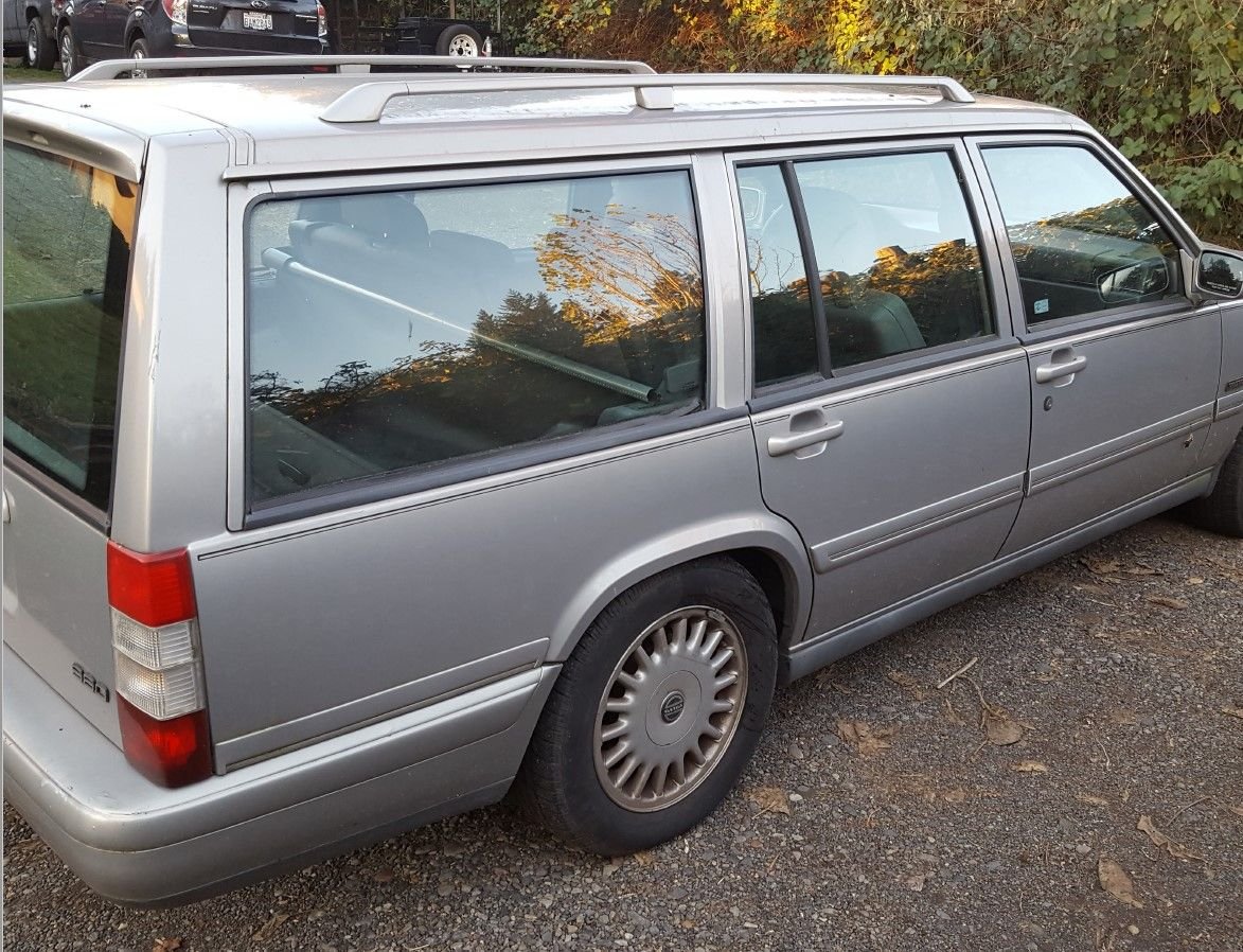 1995 Volvo 960 - 1995 Volvo 960 Wagon $2500 - Used - VIN YV1KW9611S1019238 - 255,000 Miles - 6 cyl - 2WD - Automatic - Wagon - Silver - Camas, WA 98607, United States